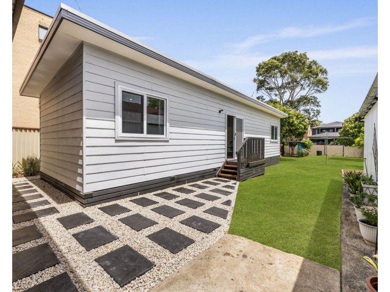 5 Salisbury Road, Guildford NSW 2161