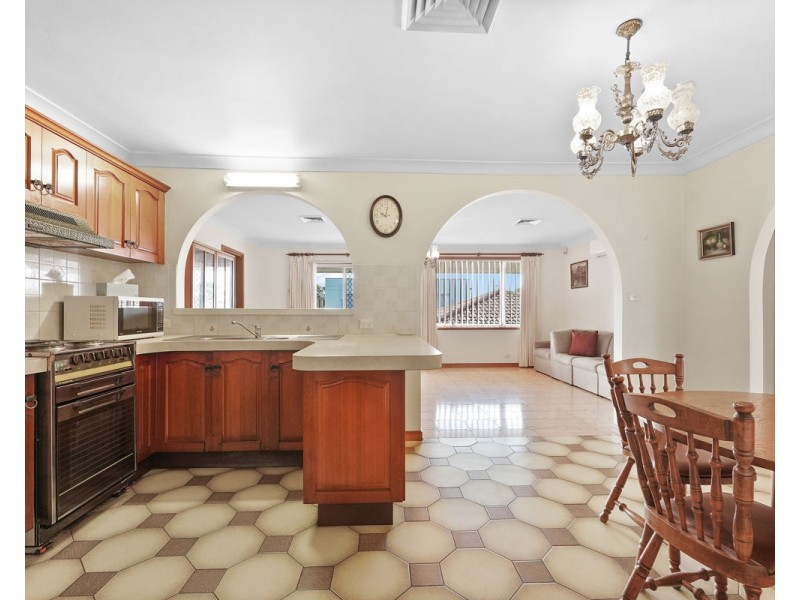 10 Orange Street, Greystanes NSW 2145