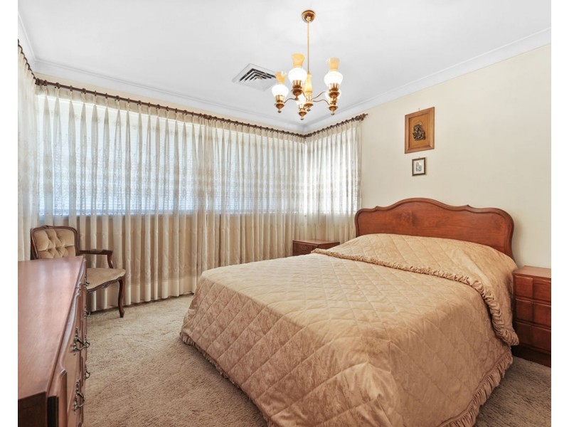 10 Orange Street, Greystanes NSW 2145