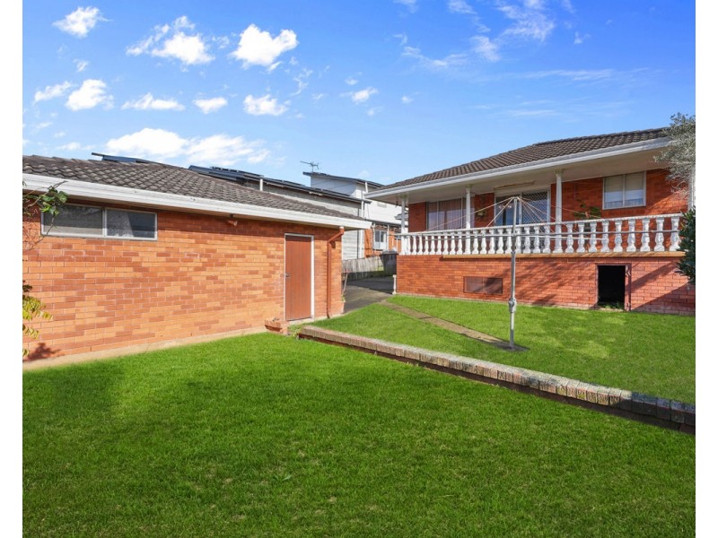 10 Orange Street, Greystanes NSW 2145