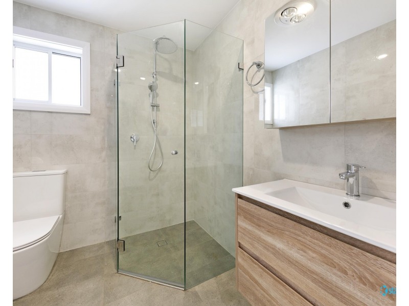 36A Bridge Rd, Westmead NSW 2145
