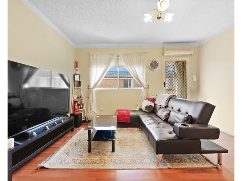 17/25 Cambridge Street, Merrylands NSW 2160