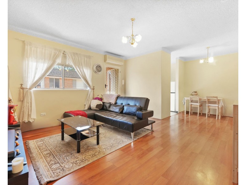17/25 Cambridge Street, Merrylands NSW 2160