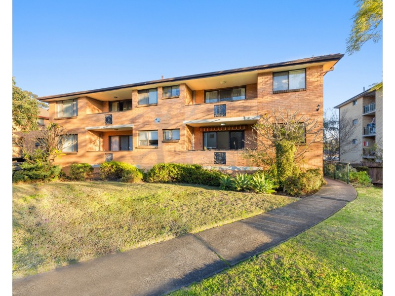 1/48-50 Sheffield St, Merrylands NSW 2160