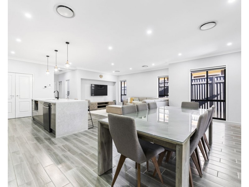85 Orange Street, Greystanes NSW 2145