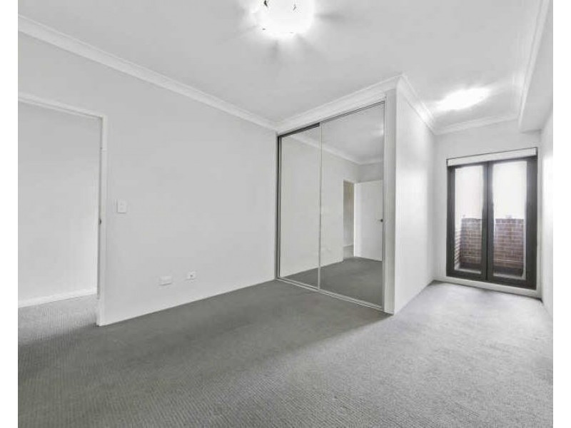 48/26-32 Clifton St, Blacktown NSW 2148