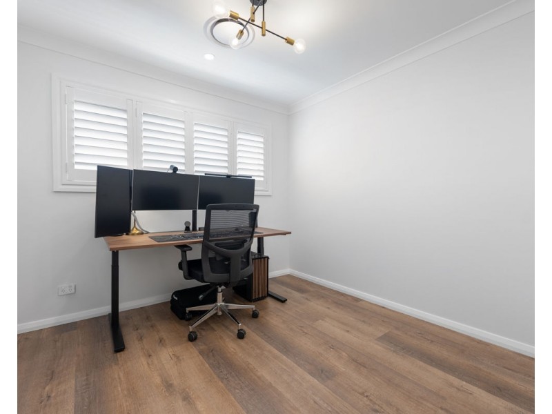 20 Bolaro Avenue, Greystanes NSW 2145