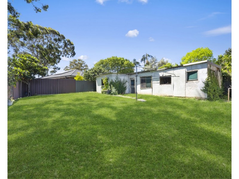 41 Mandoon Road, Girraween NSW 2145