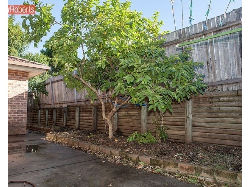 2 Valerie St, Pendle Hill NSW 2145