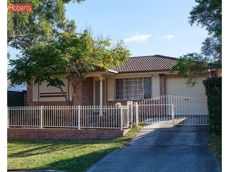 2 Valerie St, Pendle Hill NSW 2145