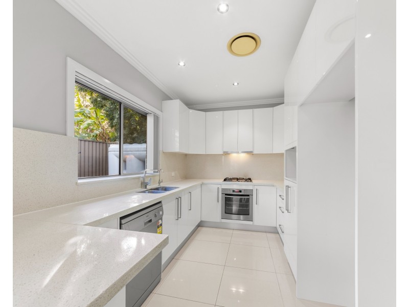 85b Chelmsford Rd, South Wentworthville NSW 2145