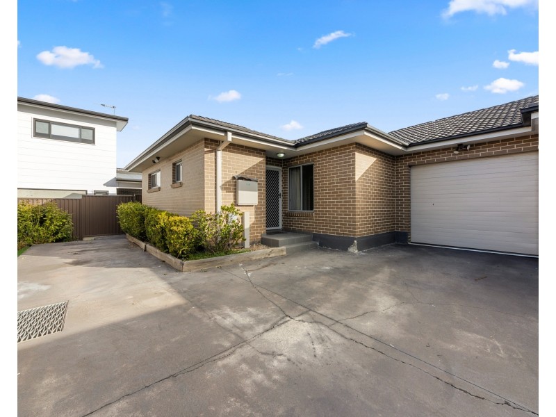85b Chelmsford Rd, South Wentworthville NSW 2145