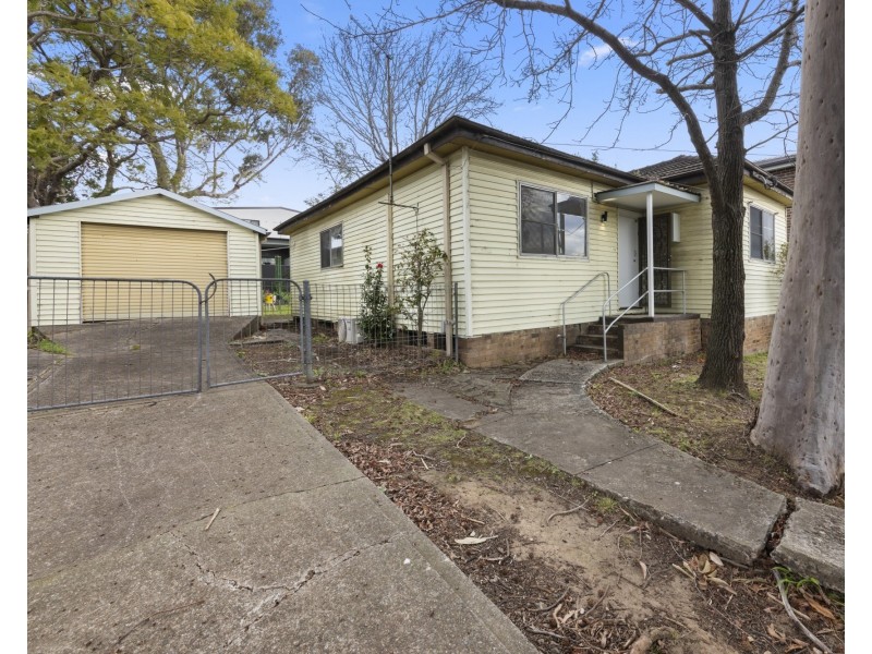14 Wanda St, Merrylands West NSW 2160