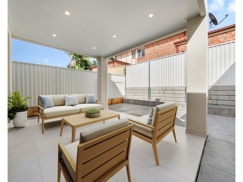 71a Fowler Rd, Merrylands NSW 2160