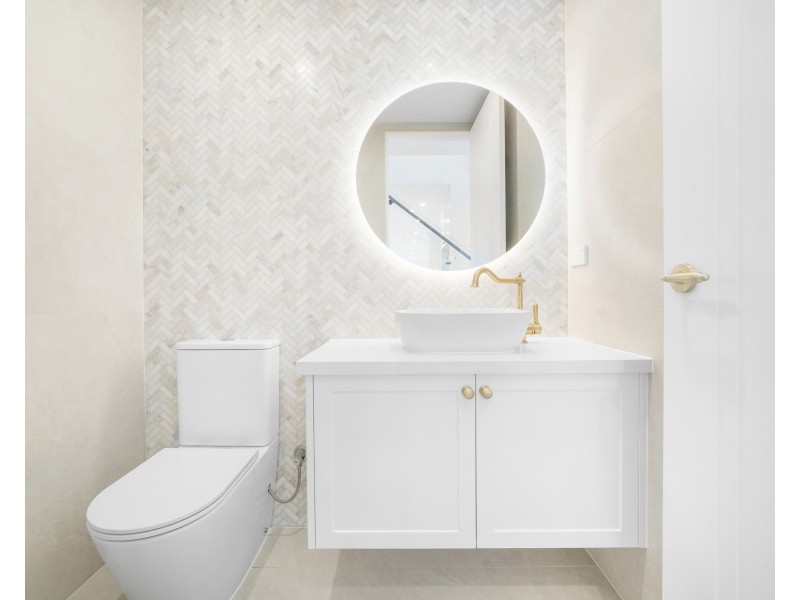 71a Fowler Rd, Merrylands NSW 2160