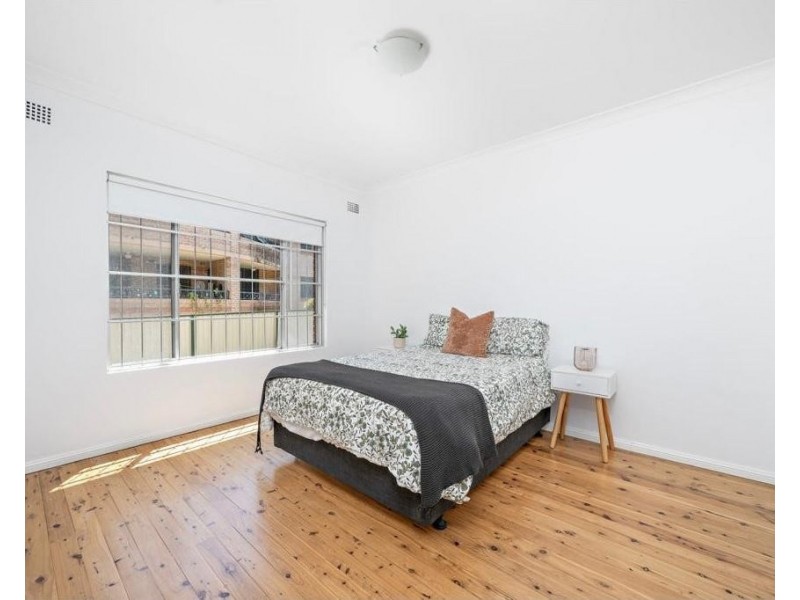 1/14-16 Sherwood Rd, Merrylands NSW 2160