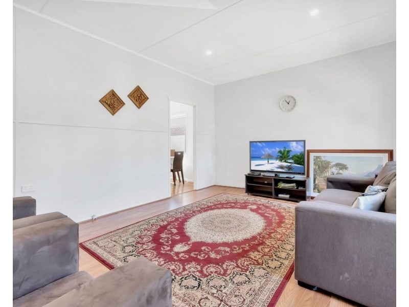 70 Burnett St, Merrylands NSW 2160