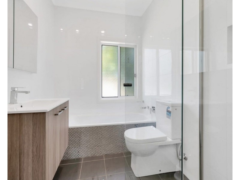 70 Burnett St, Merrylands NSW 2160