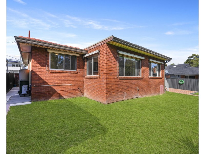 10 Cyril Street, Greystanes NSW 2145