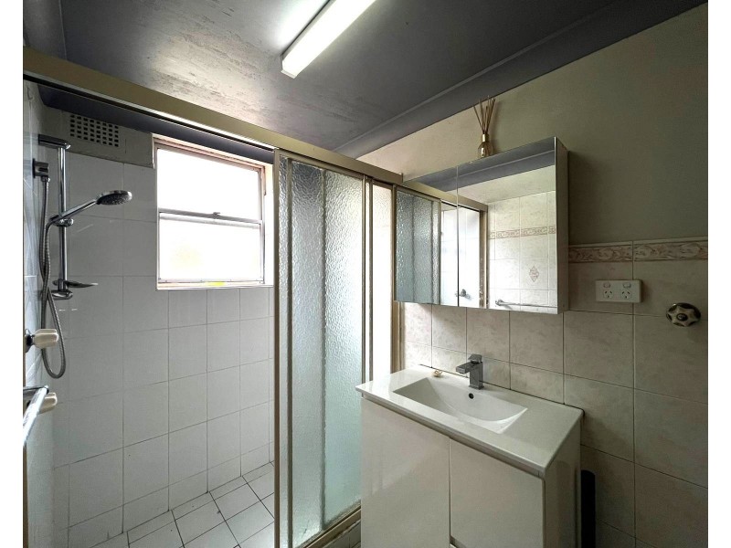 2/23 St Ann St, Merrylands NSW 2160