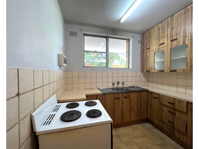 2/23 St Ann St, Merrylands NSW 2160