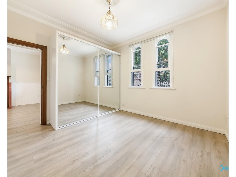 56 Merrylands Rd, Merrylands NSW 2160