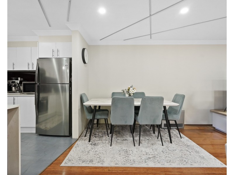 9/35-37 Windsor Rd, Merrylands NSW 2160