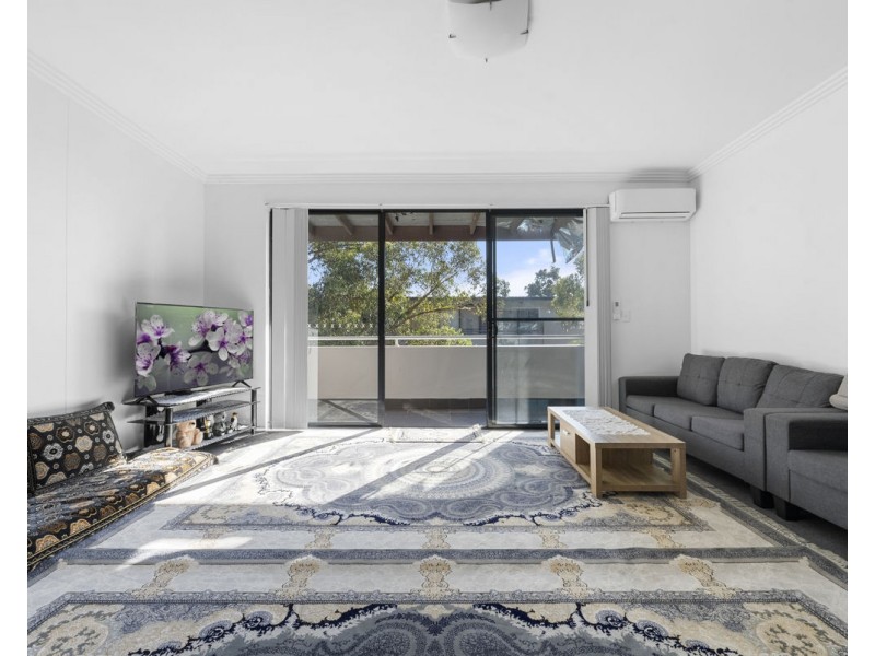 9/223-225 William Street, Merrylands NSW 2160