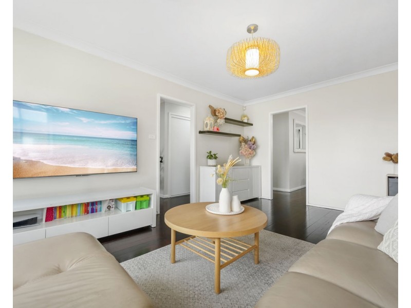 21 Hyacinth Street, Greystanes NSW 2145