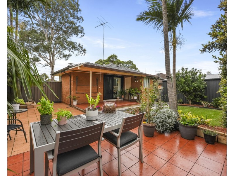 21 Hyacinth Street, Greystanes NSW 2145