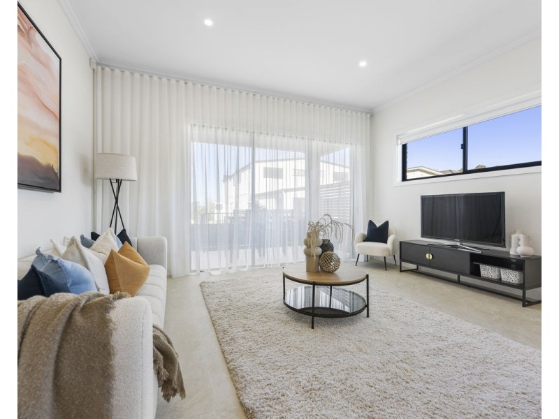 34 Arcadia Street, Merrylands NSW 2160