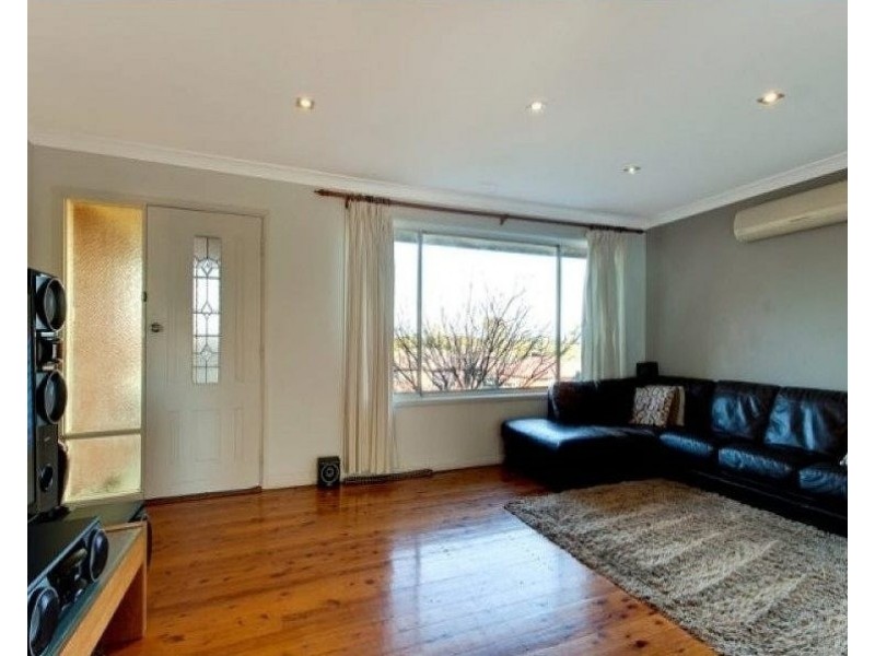 9 Irene St, South Penrith NSW 2750