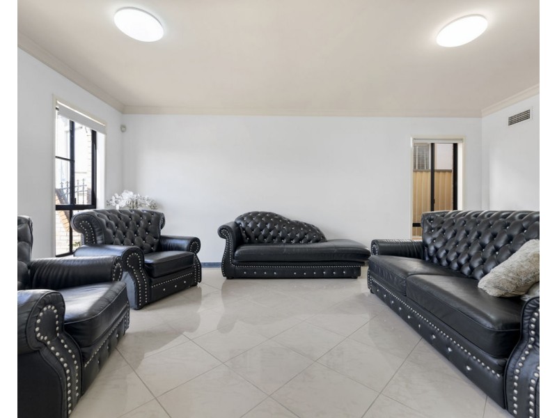 12 Verlie Street, South Wentworthville NSW 2145