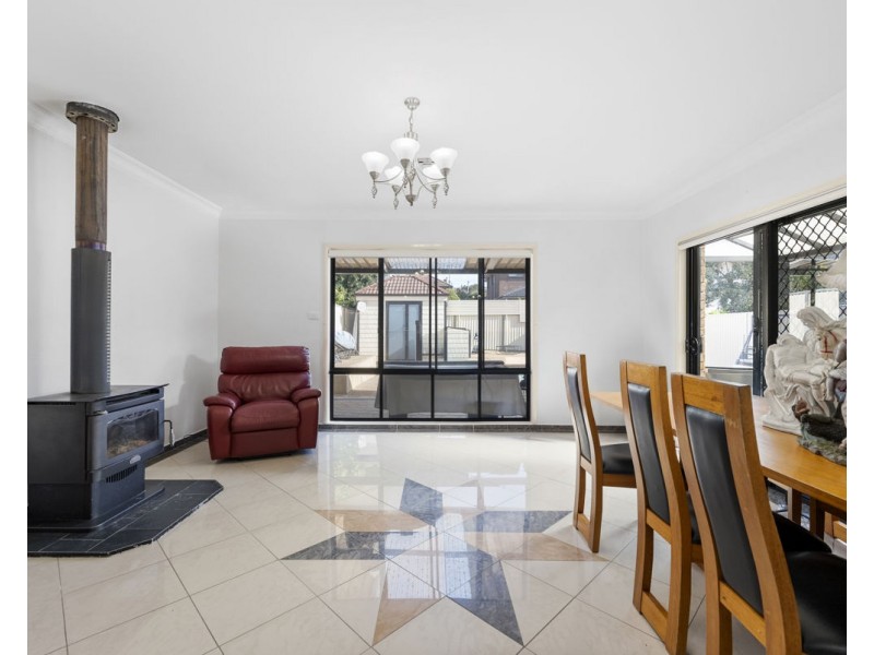 12 Verlie Street, South Wentworthville NSW 2145