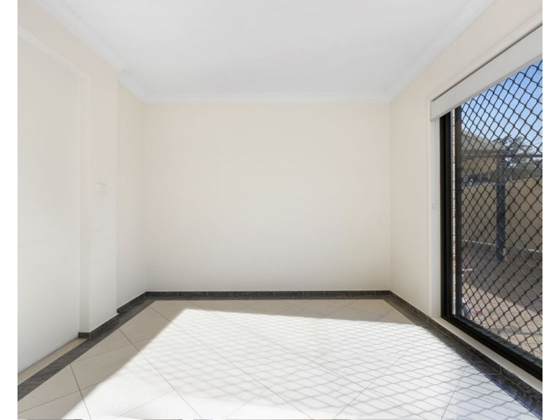 12 Verlie Street, South Wentworthville NSW 2145