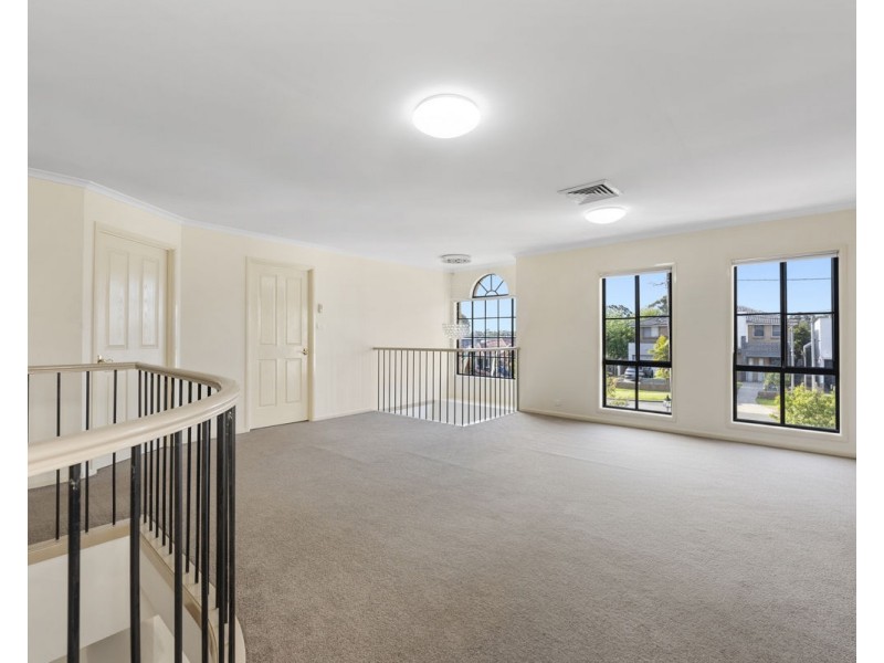 12 Verlie Street, South Wentworthville NSW 2145