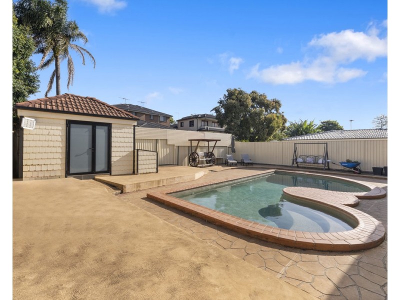 12 Verlie Street, South Wentworthville NSW 2145