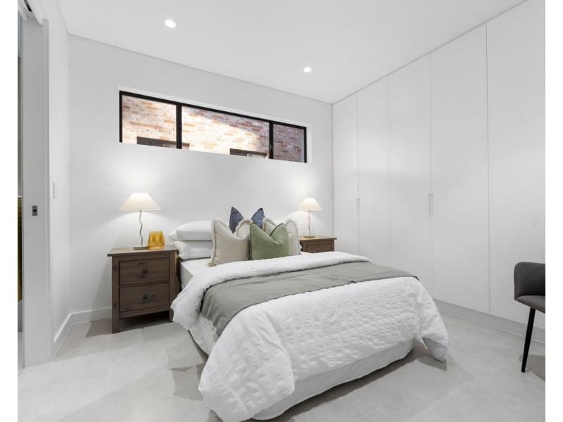 31b & 31c Ellis Street, Merrylands NSW 2160