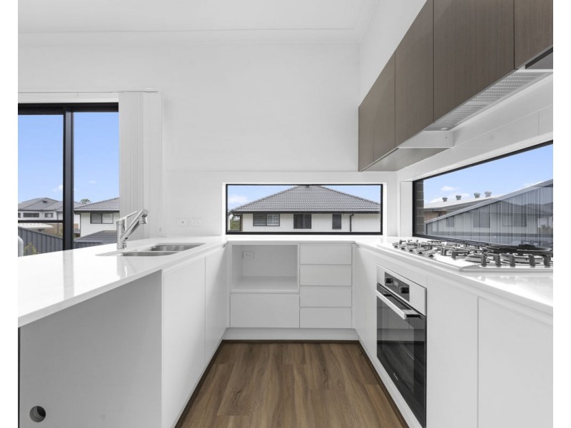 339 Driftway Drive, Pemulwuy NSW 2145