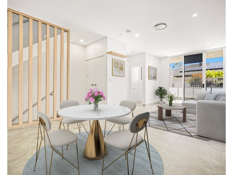 2/6 Charlotte St, Merrylands NSW 2160