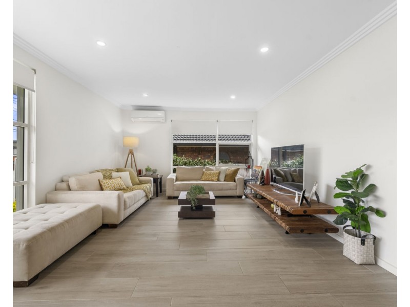 68 Bolaro Avenue, Greystanes NSW 2145