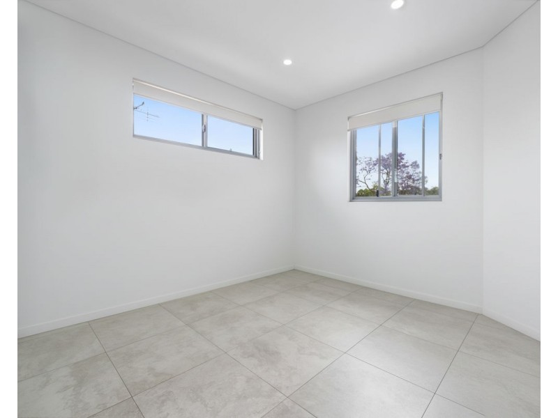 218 Darling Street, Greystanes NSW 2145