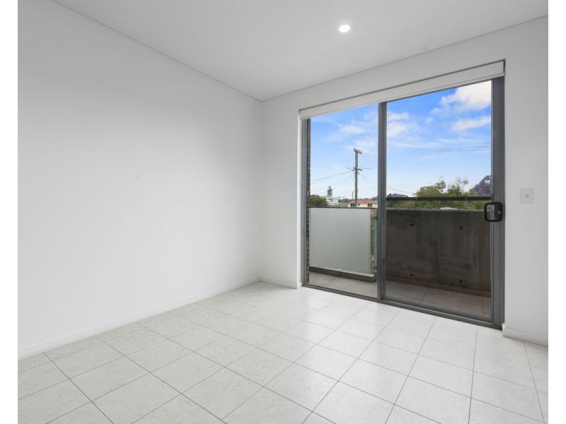 218 Darling Street, Greystanes NSW 2145