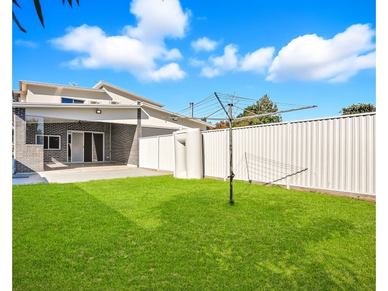 23 Brussels St, South Granville NSW 2142
