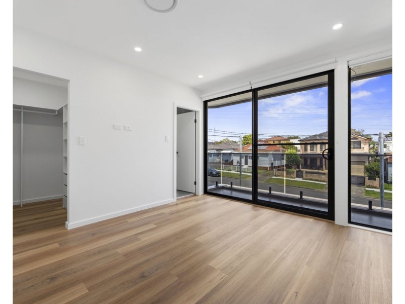 15a Warialda Street, Merrylands NSW 2160