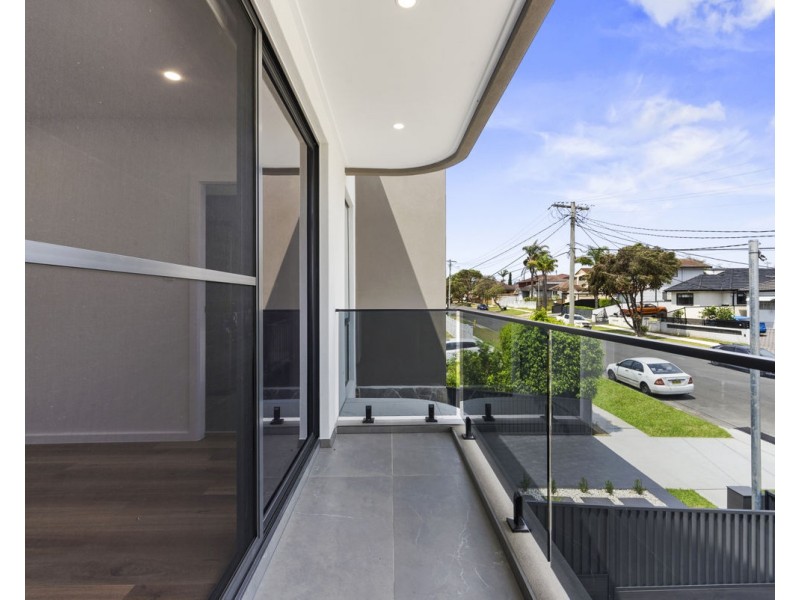 15a Warialda Street, Merrylands NSW 2160