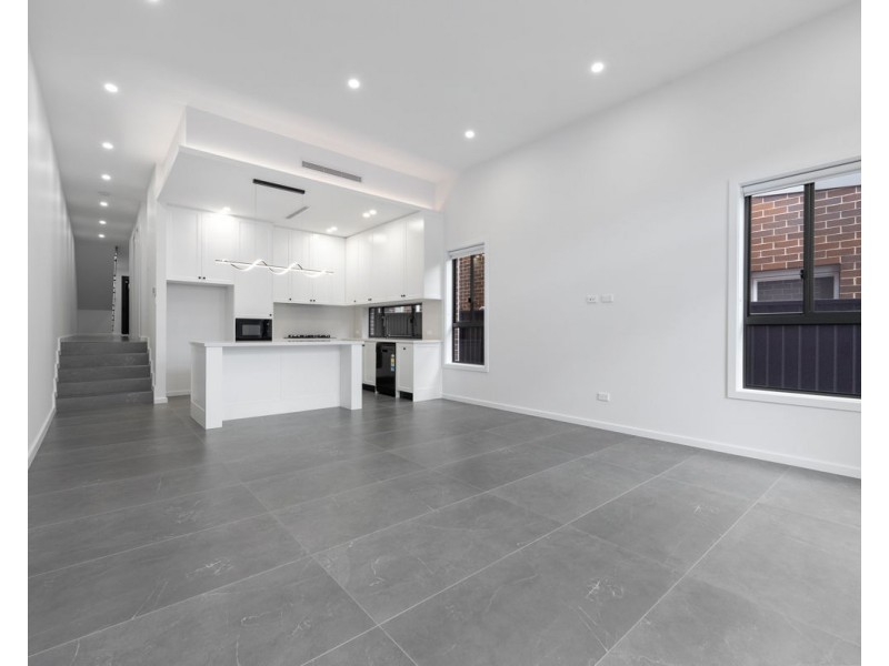 15b Warialda Street, Merrylands NSW 2160