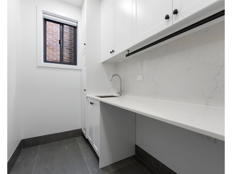 15b Warialda Street, Merrylands NSW 2160