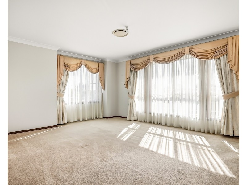 10 Vernon St, Greystanes NSW 2145