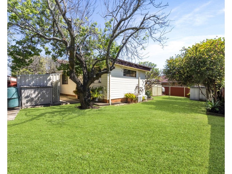 2 Walter Place, Greystanes NSW 2145